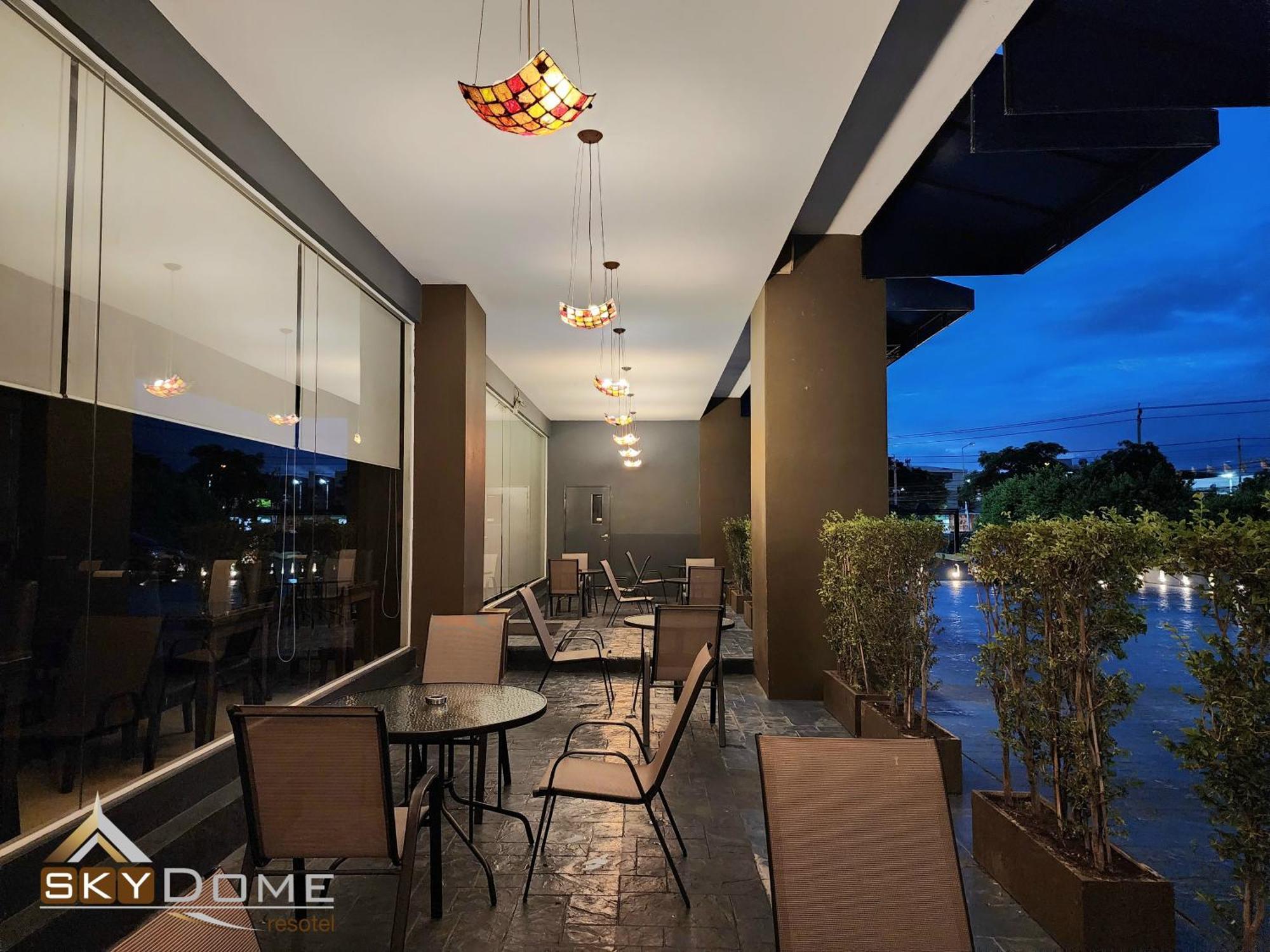 Sky Dome Resotel - โรงแรมสกายโดม รีโซเทล Μπανγκόκ Εξωτερικό φωτογραφία