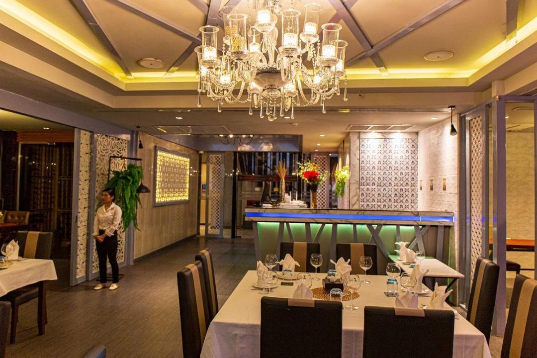 Sky Dome Resotel - โรงแรมสกายโดม รีโซเทล Μπανγκόκ Εξωτερικό φωτογραφία